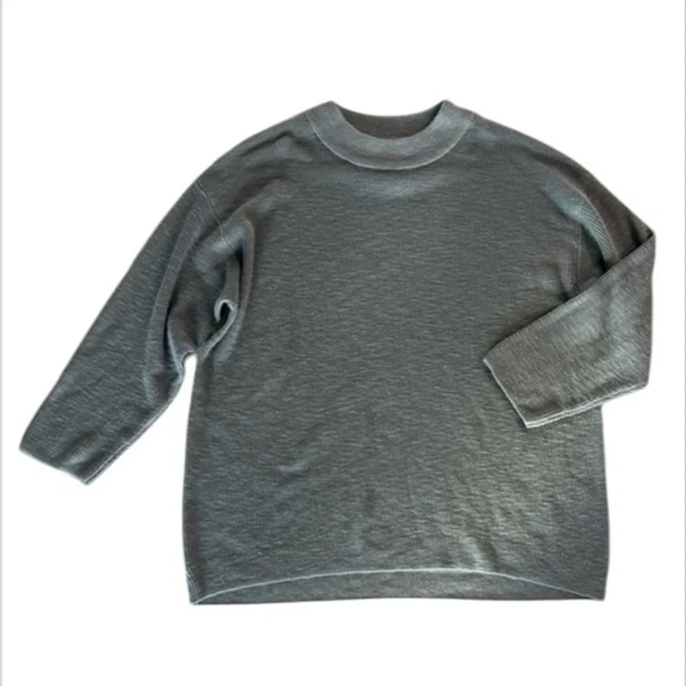 Free People Beach size small blue knit sweater
